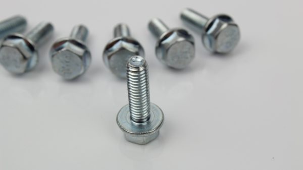 Schraube M6 x 20mm / 6 Kant mit Bund – Bild 3
