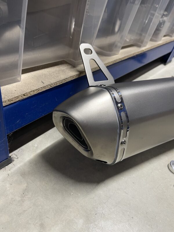 Vespa GTS 125-300 Auspuffanlage / Aluminium – Bild 2