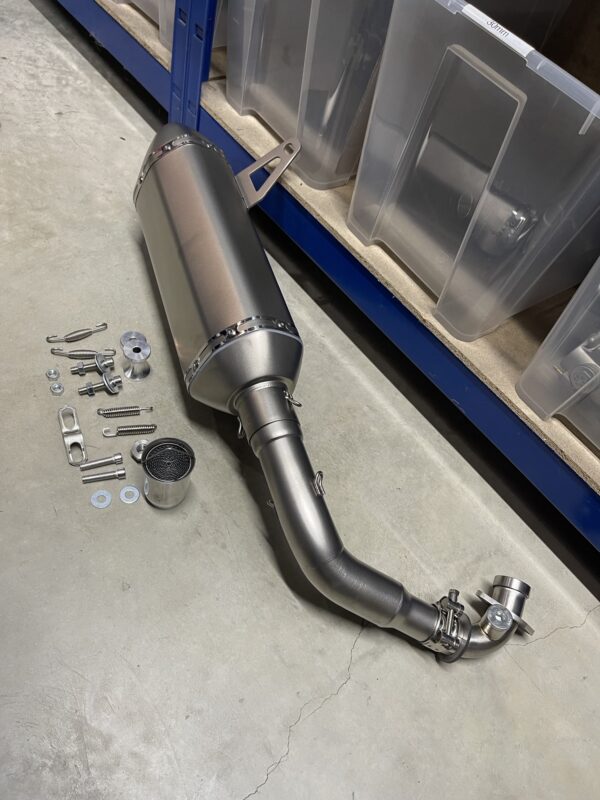 Vespa GTS 125-300 Auspuffanlage / Aluminium – Bild 4